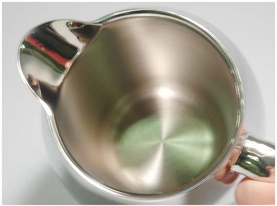 French Press Tiamo mit Thermofunktion 800ml Innenansicht