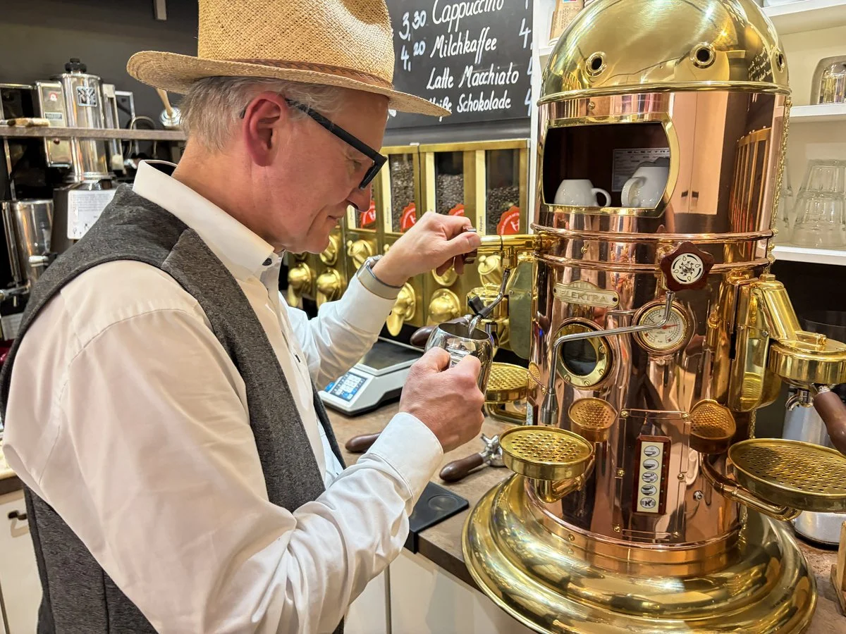 With a steady hand – coffee tasting at Kaffeerösterei Kirmse, Zwiesel