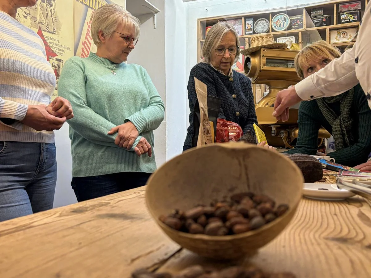 Cocoa beans up close – chocolate tasting at Kaffeerösterei Kirmse, Zwiesel